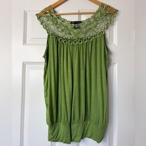 Simply Irresistible Vibrant Green Crochet Lace Trim Tank Top Size XL